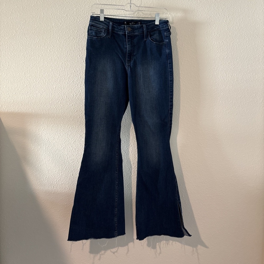 Hollister High Rise Flare Soft Stretch Jeans Denim Size 9R Raw Hem 29/31 Dark